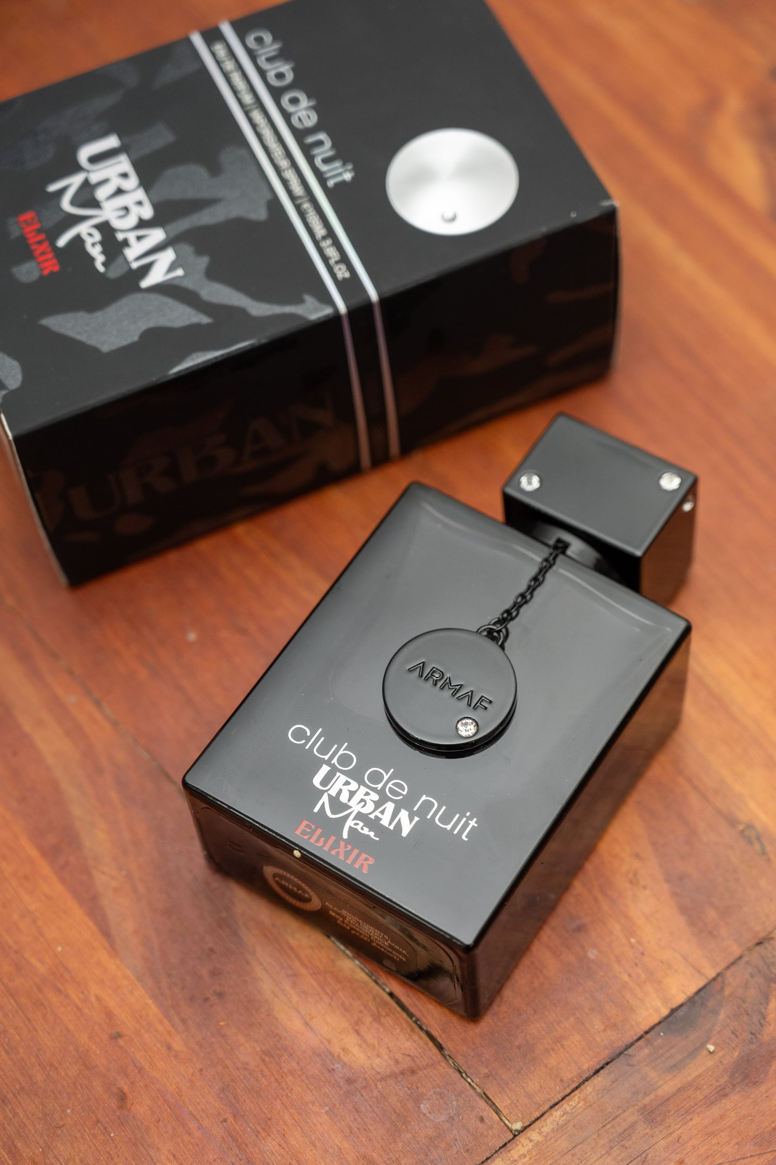 Club De Nuit Urban Elixir de Armaf en PARSEL